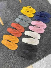 Picture of Gucci Slippers _SKU135817640412051